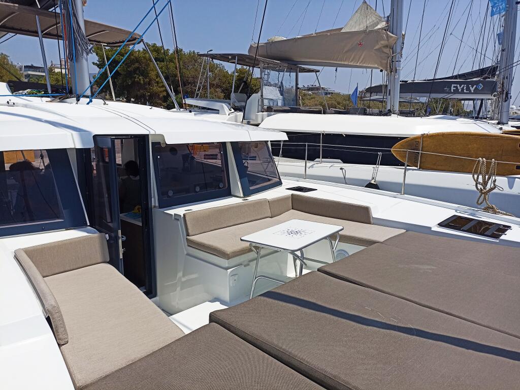 Catamaran 