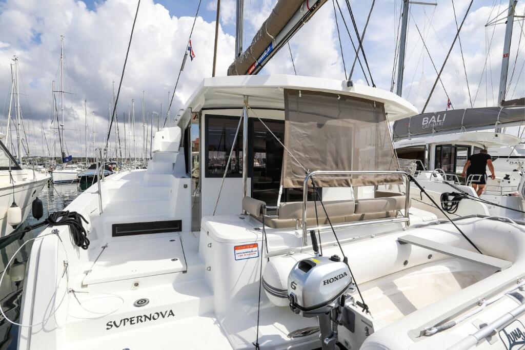 Catamaran 