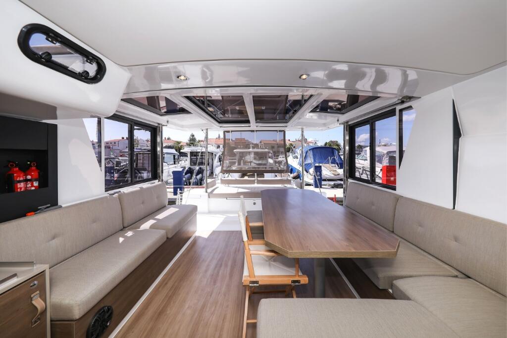 Catamaran 