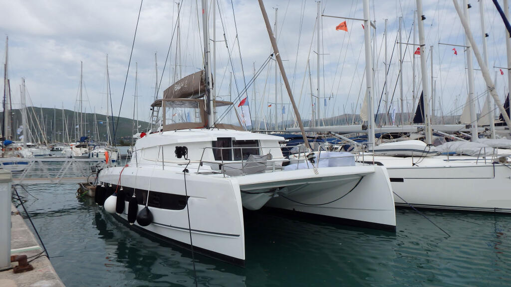Catamaran 