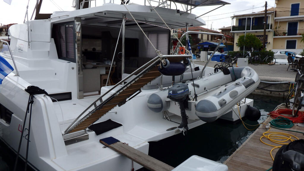 Catamaran 
