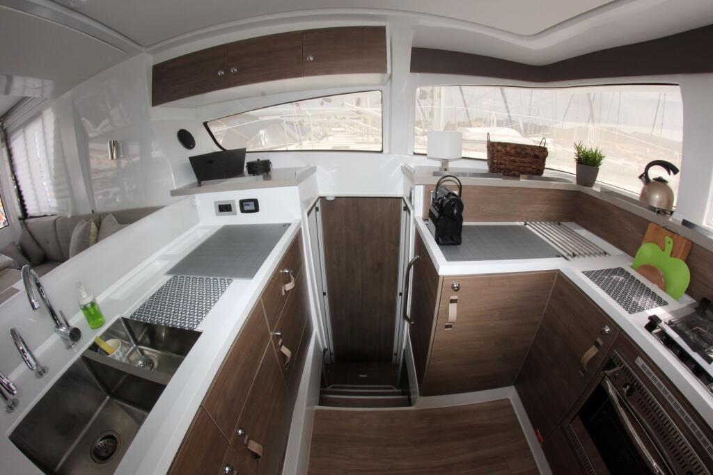 Catamaran 