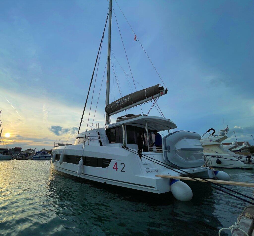 Catamaran 