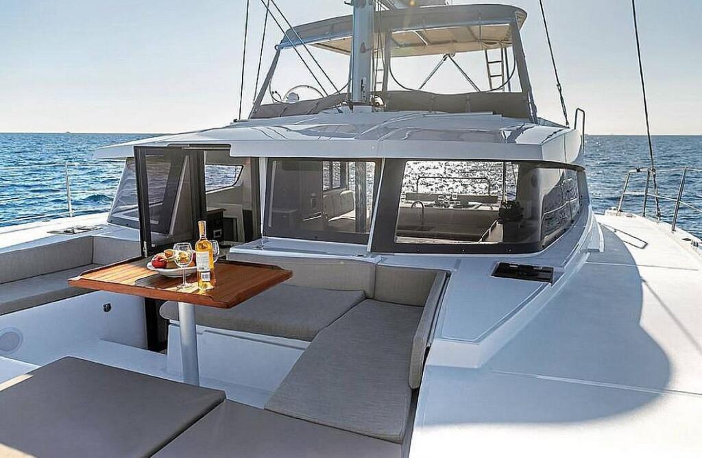 Catamaran 