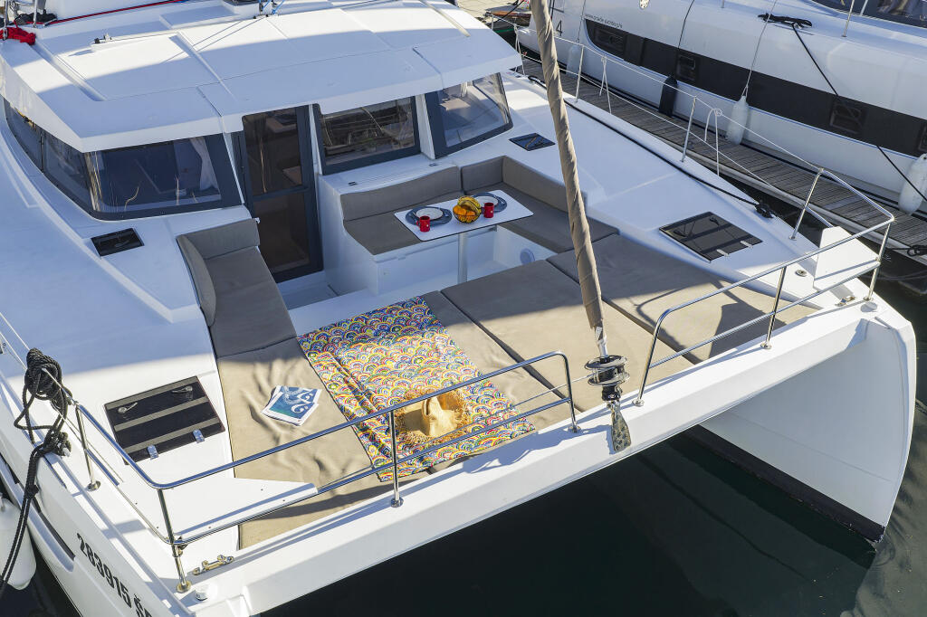 Catamaran 