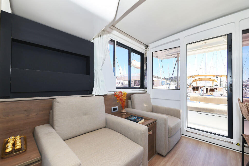 Catamaran 