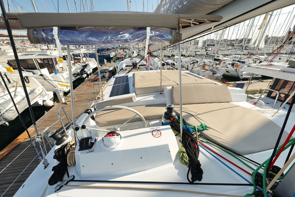 Catamaran 
