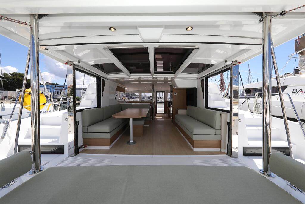 Catamaran 