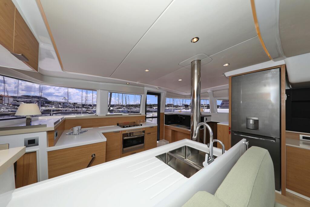 Catamaran 