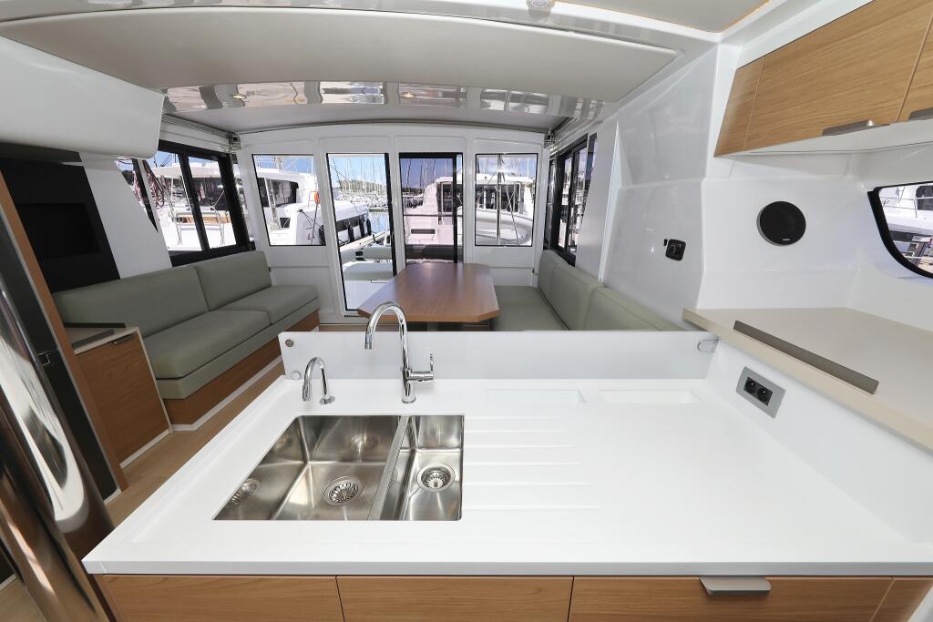 Catamaran 