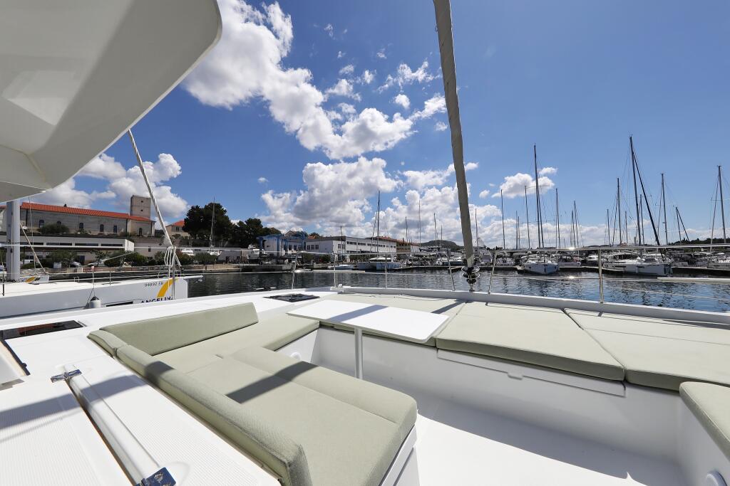 Catamaran 