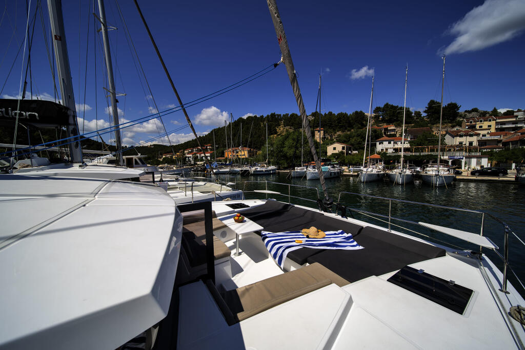 Catamaran 