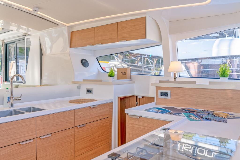Catamaran 