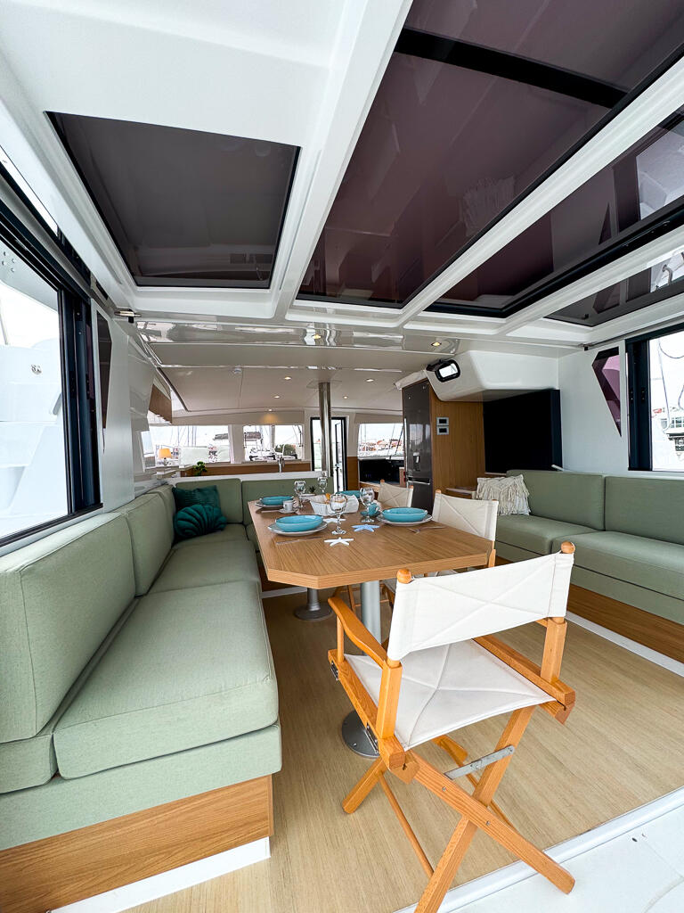 Catamaran 