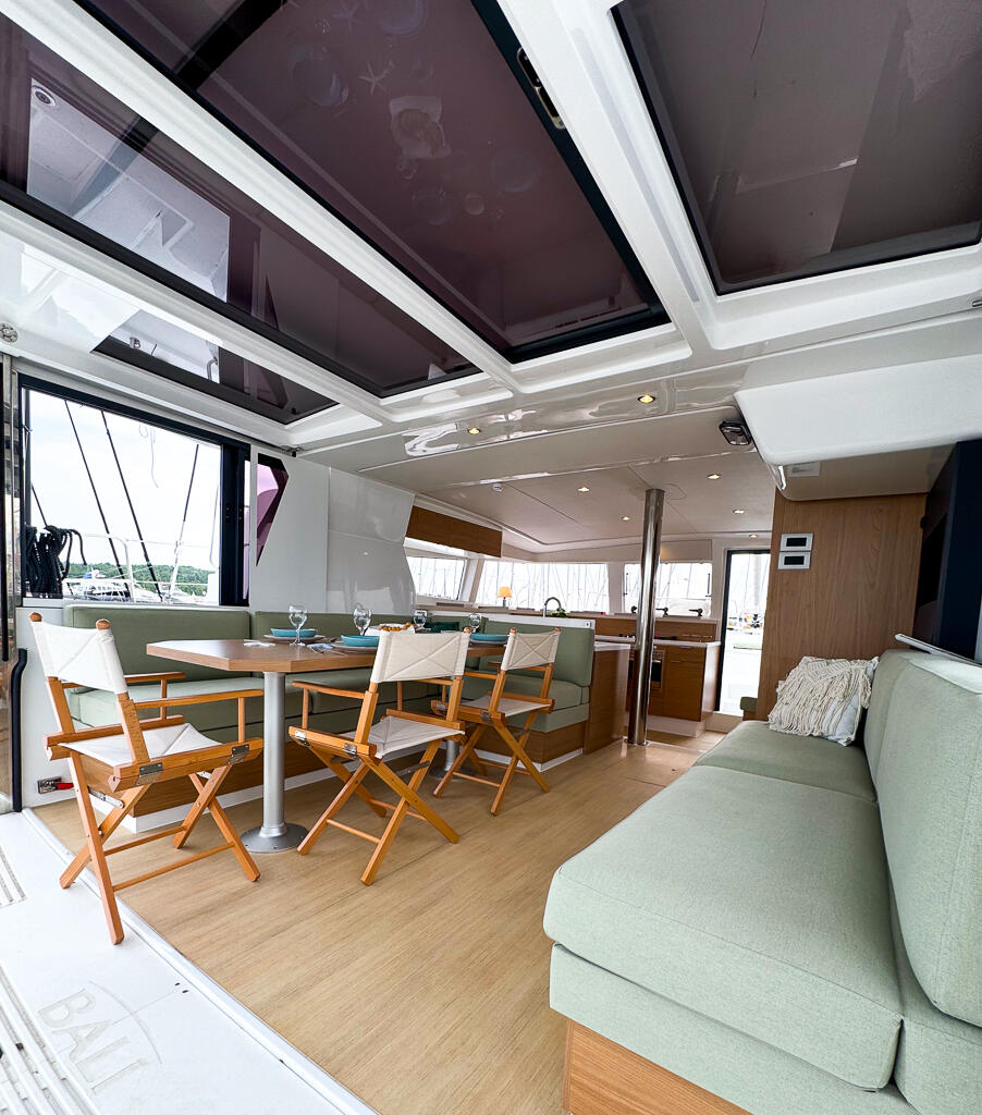 Catamaran 