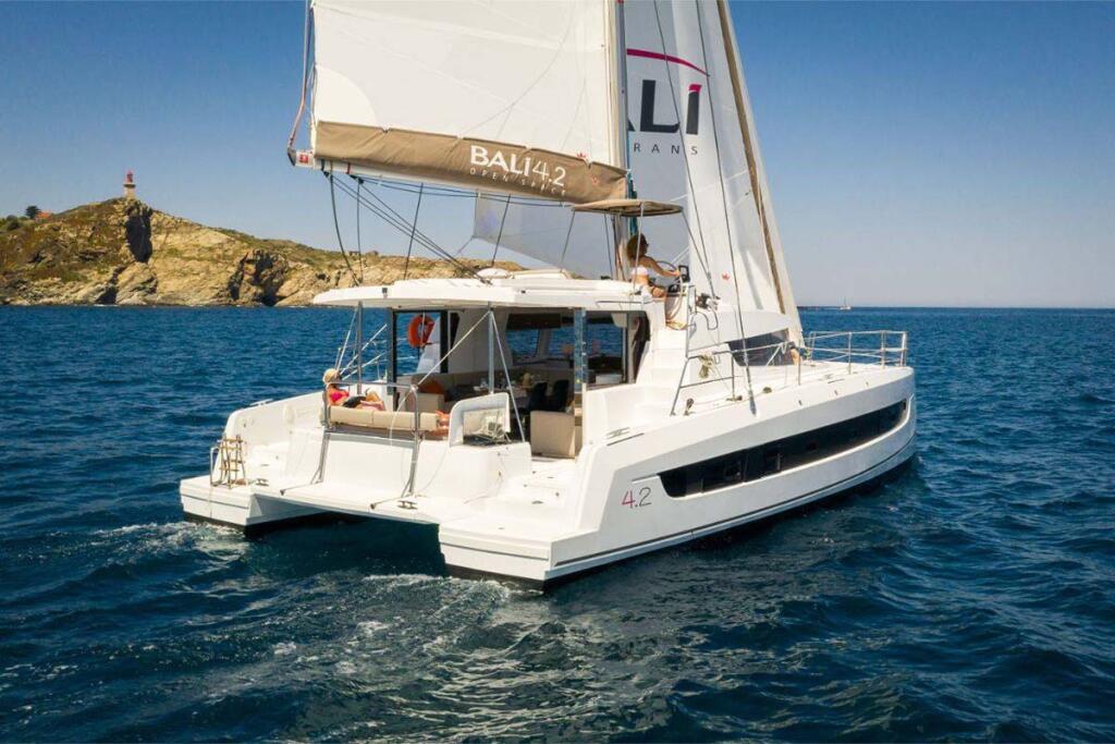 Catamaran 