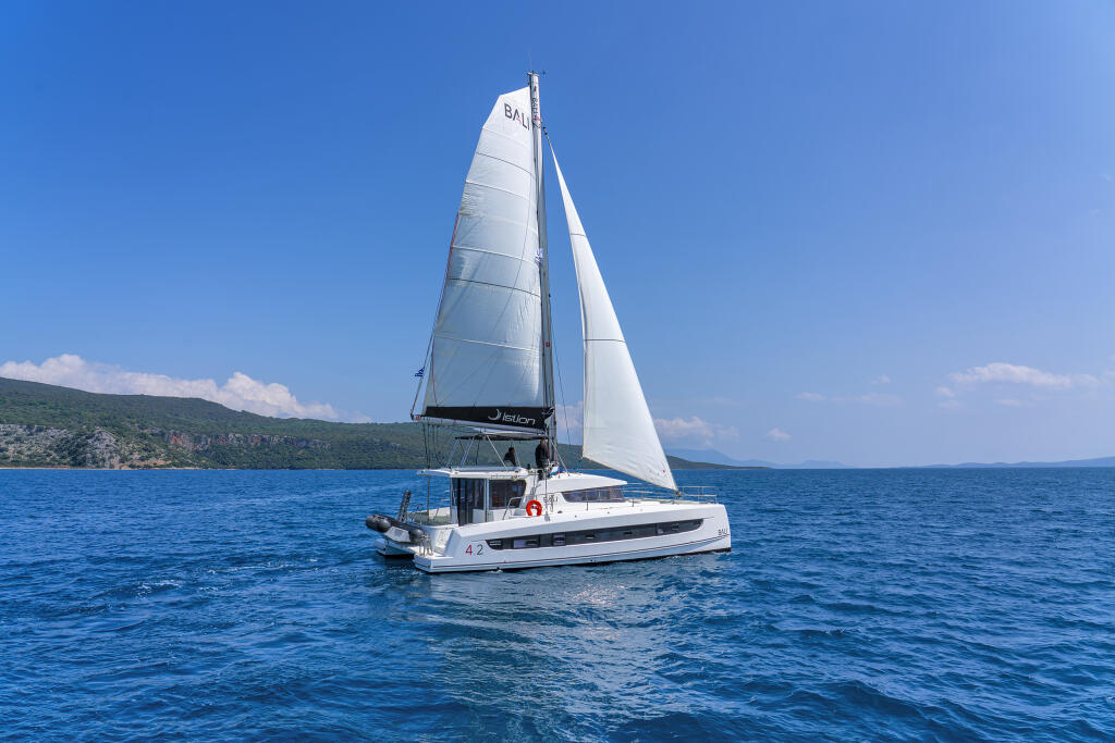Catamaran 
