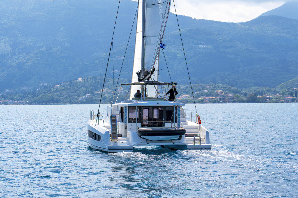 Catamaran 