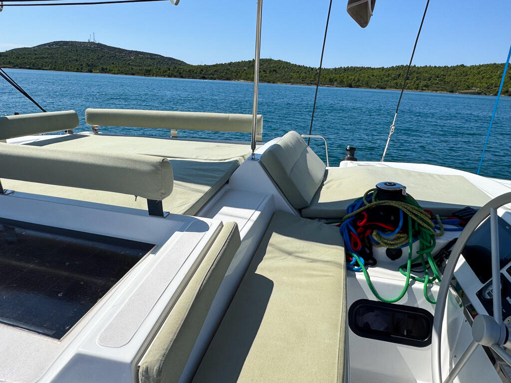 Catamaran 