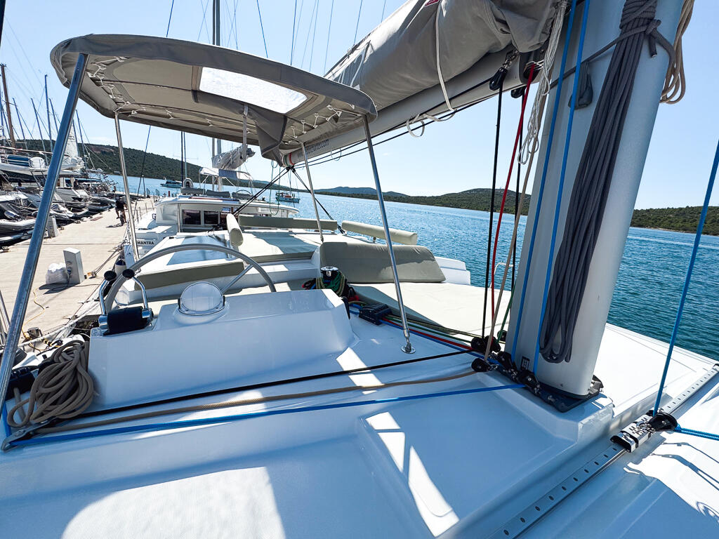Catamaran 