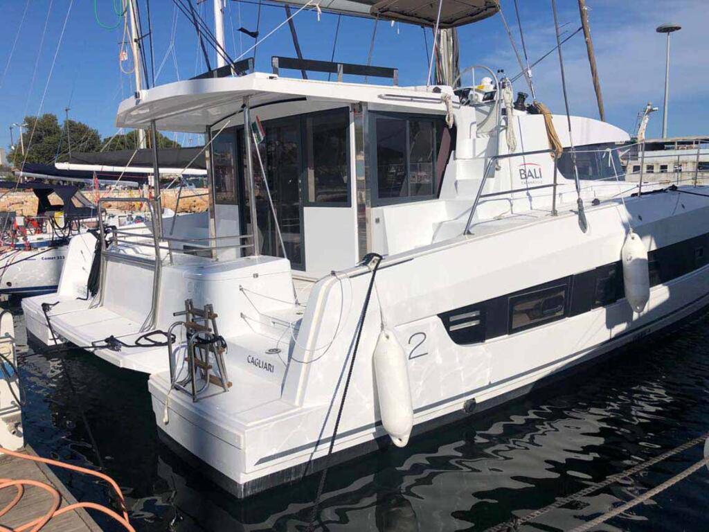 Catamaran 