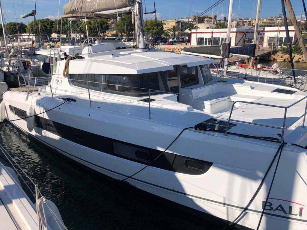 Catamaran 