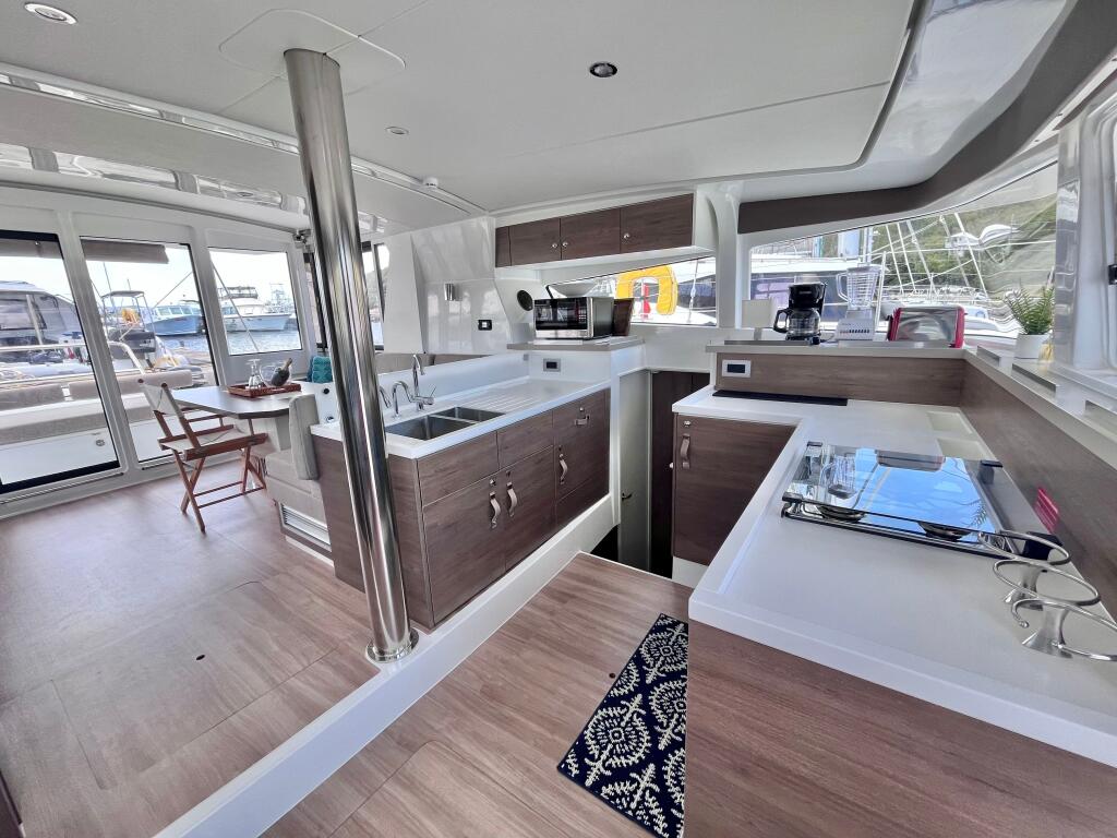 Catamaran 