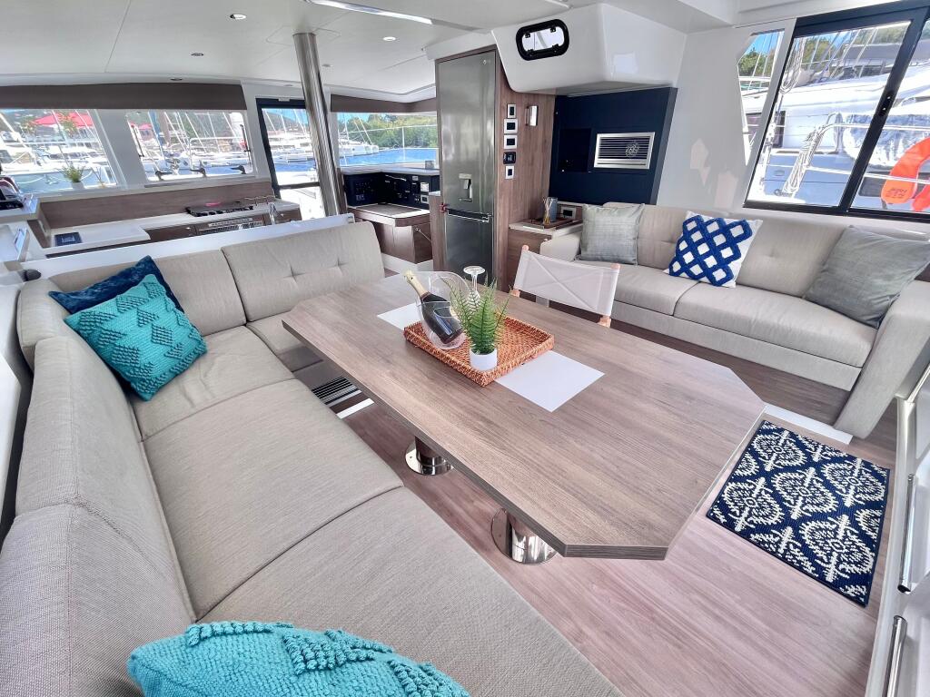 Catamaran 
