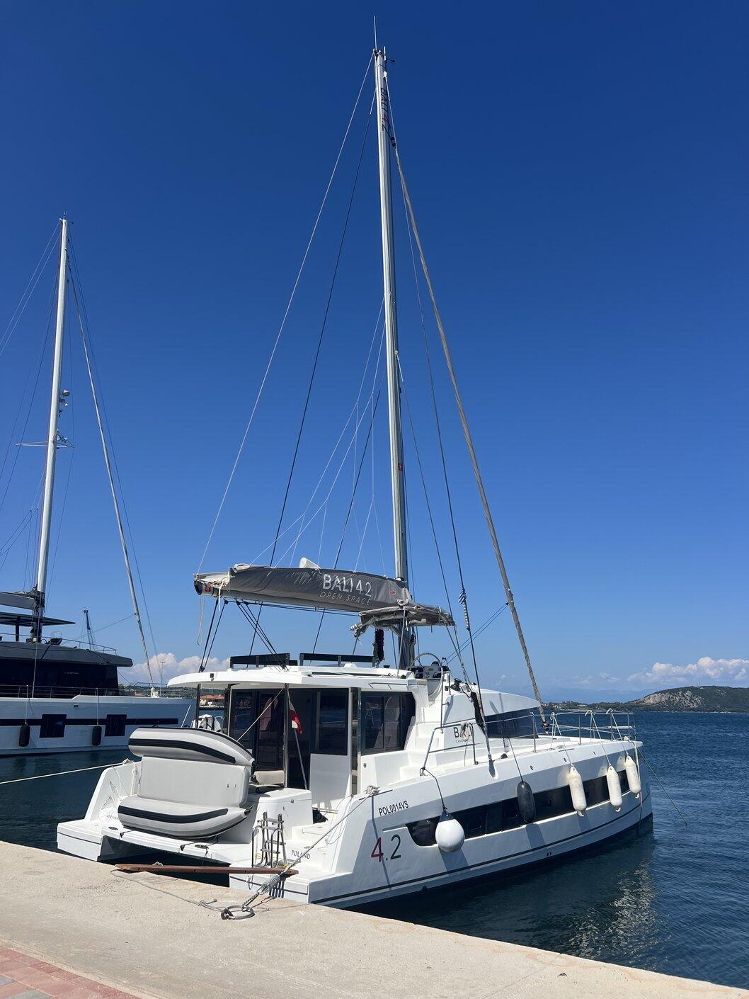 Catamaran 