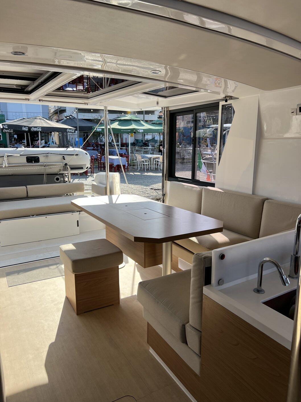 Catamaran 