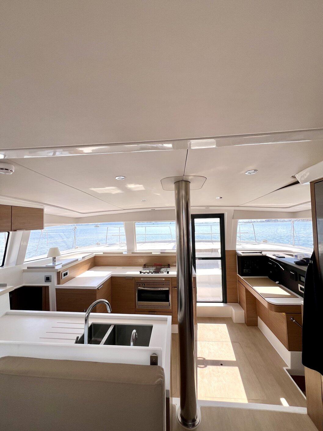Catamaran 