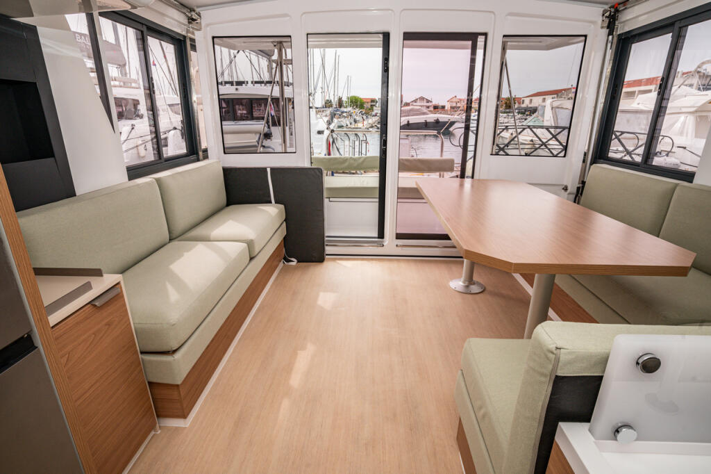 Catamaran 