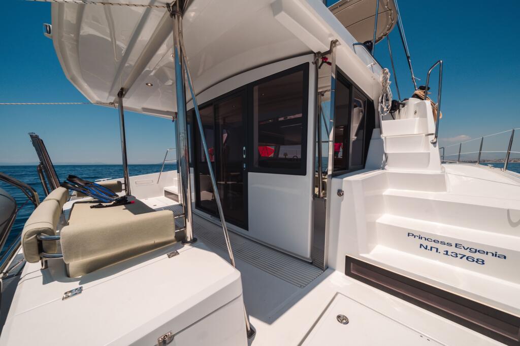 Catamaran 