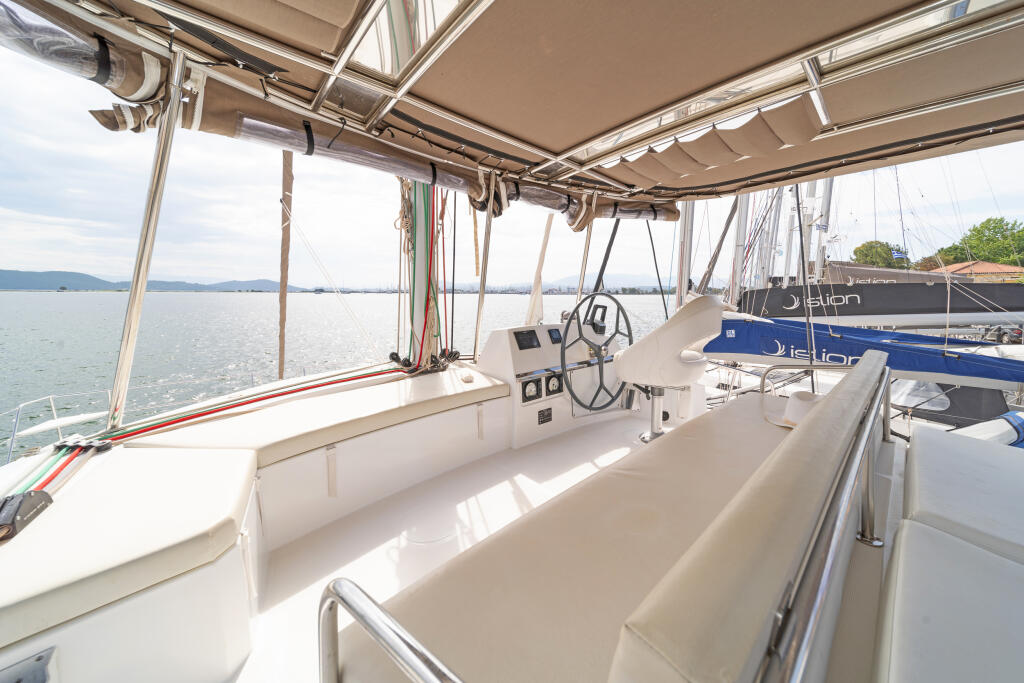 Catamaran 