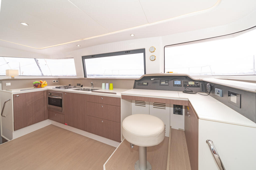Catamaran 