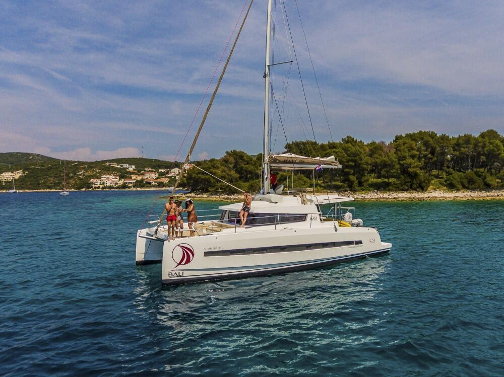 Catamaran 