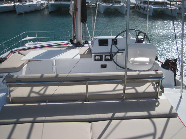 Catamaran 