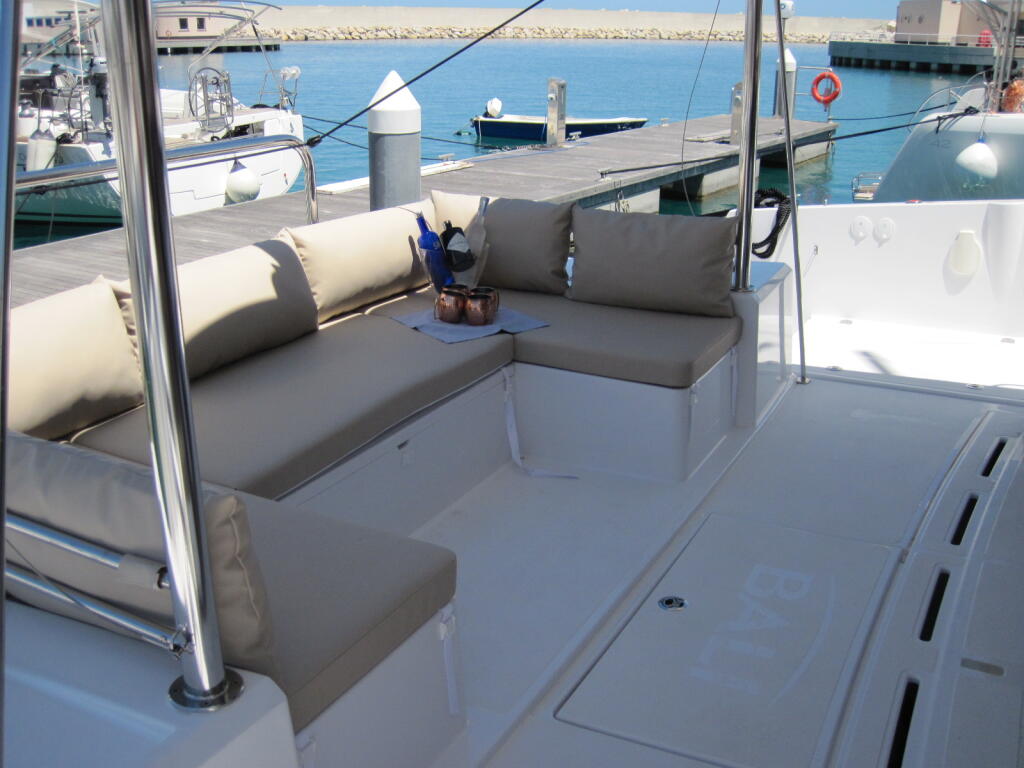 Catamaran 