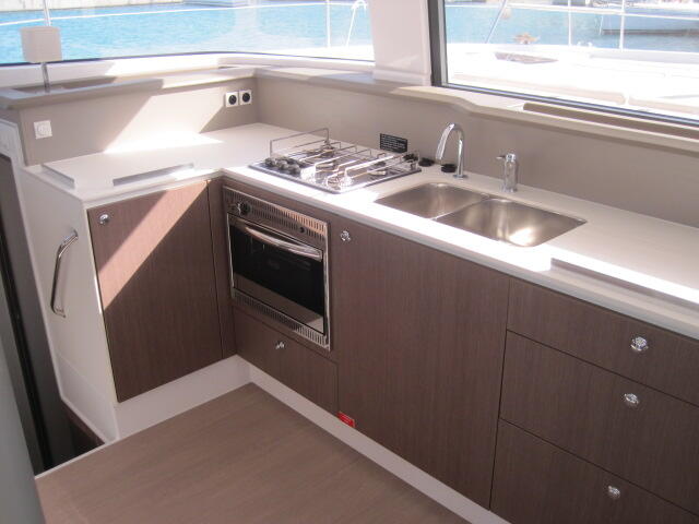 Catamaran 