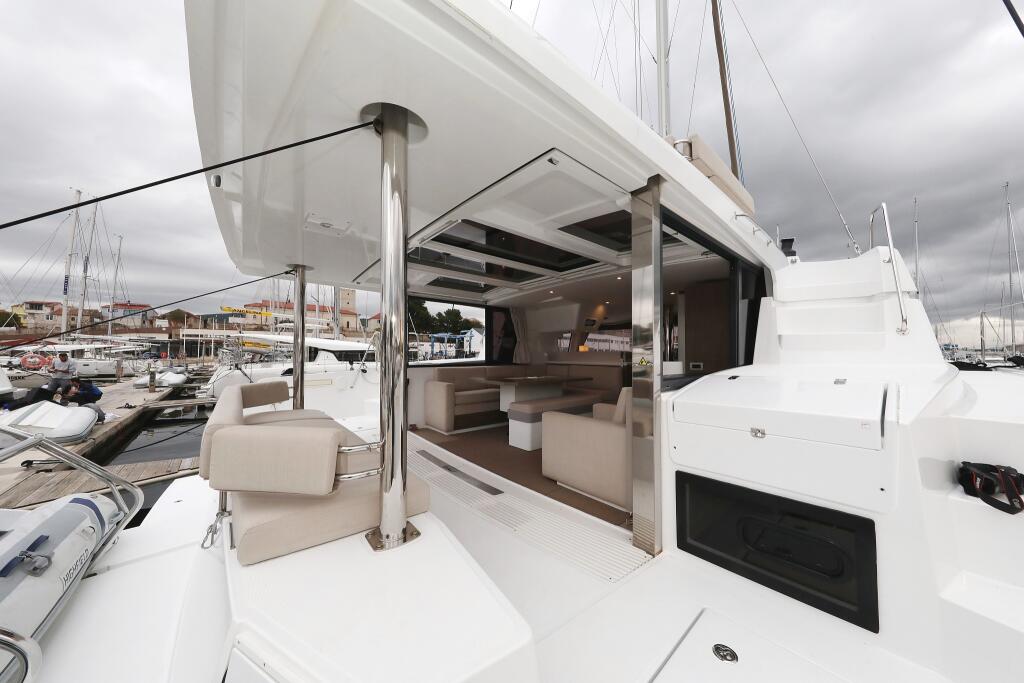 Catamaran 