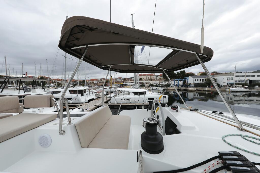 Catamaran 