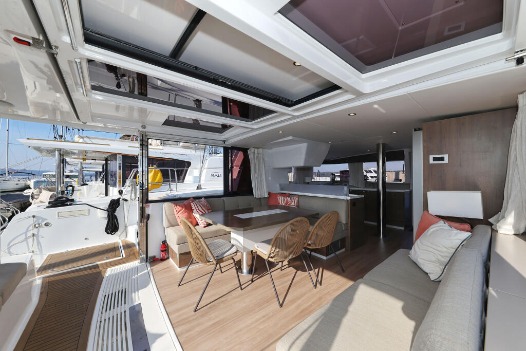 Catamaran 
