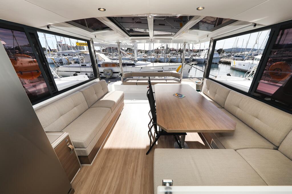 Catamaran 