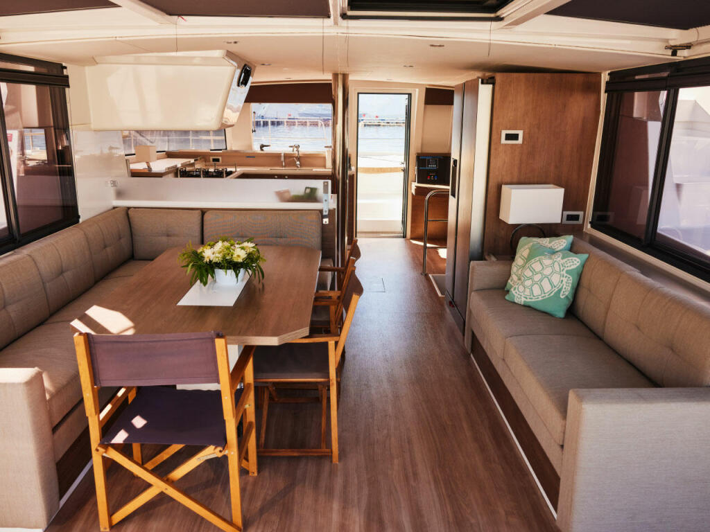 Catamaran 