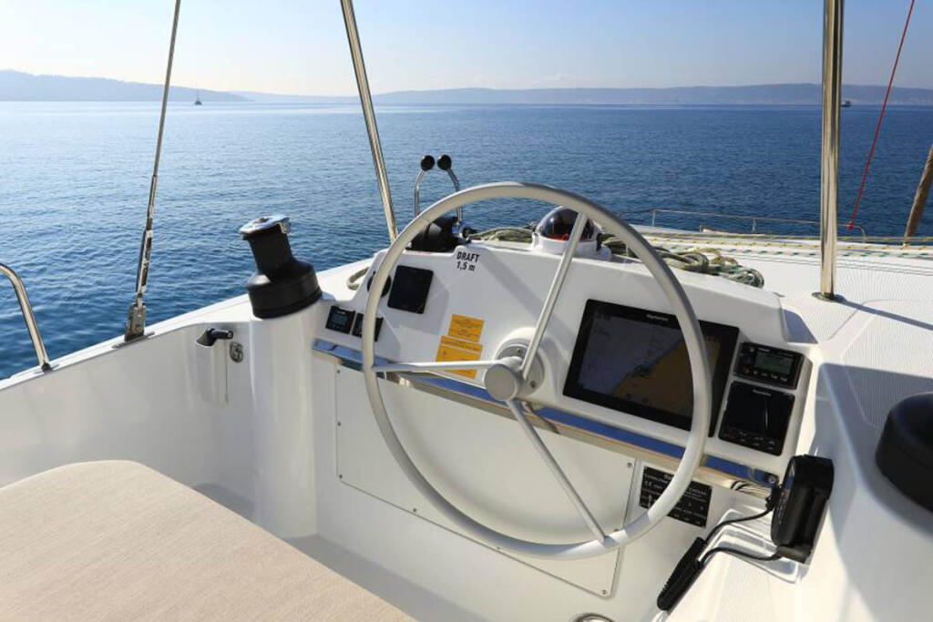 Catamaran 