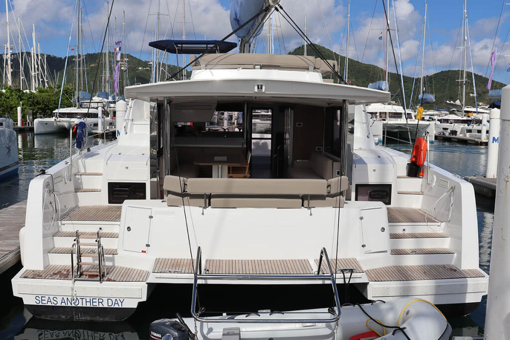 Catamaran 