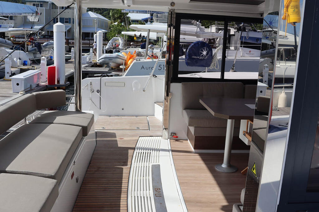 Catamaran 