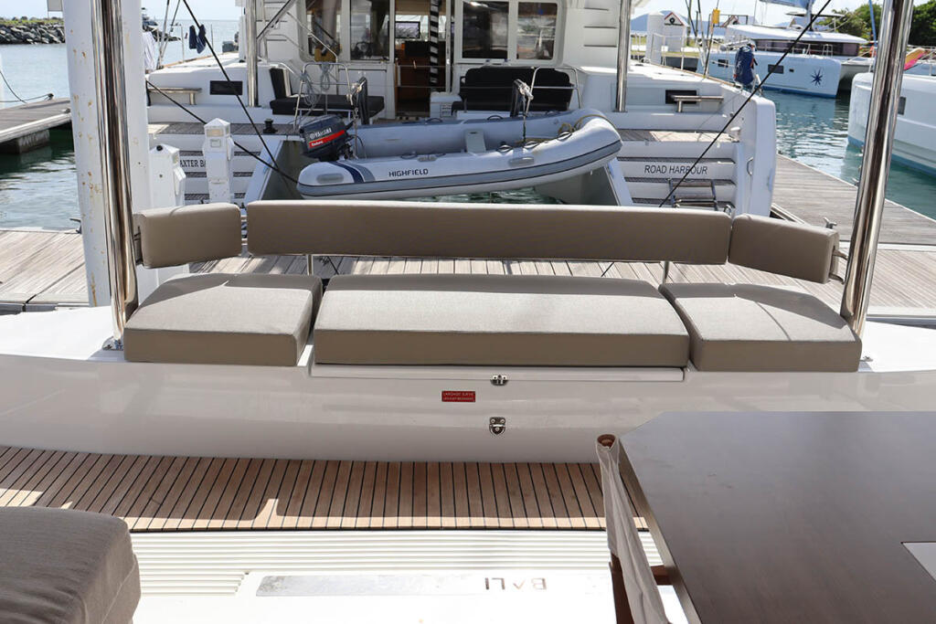 Catamaran 