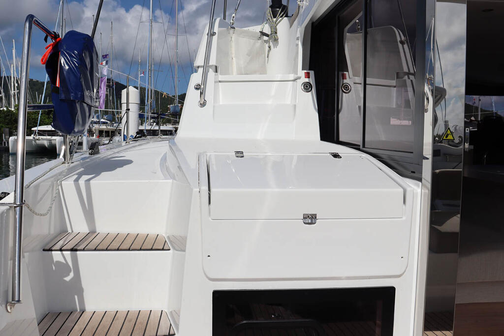 Catamaran 