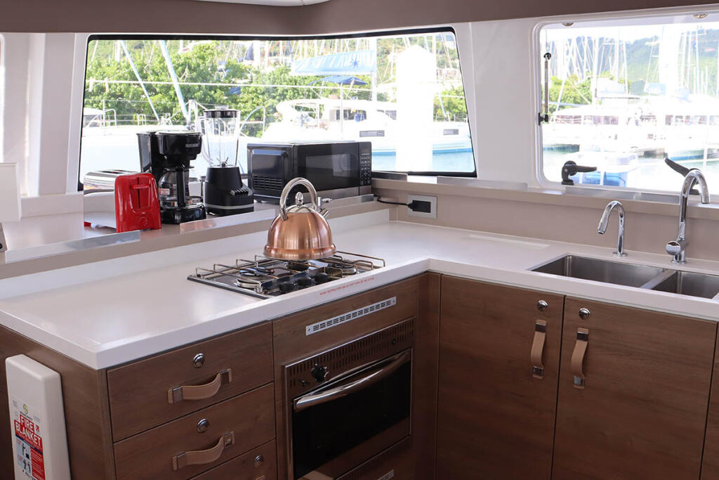 Catamaran 